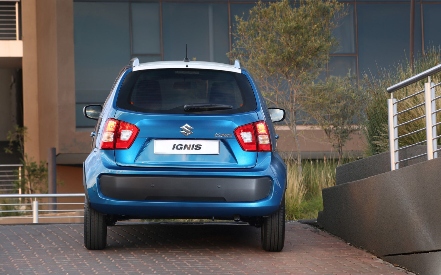 Kia Soul Colors >> Comparison - Kia Soul 2.0L 2018 - vs - Suzuki Ignis GLX 2018 | SUV Drive Kia Soul Colors >> Comparison - Kia Soul 2.0L 2018 - vs - Suzuki Ignis GLX 2018 | SUV Drive